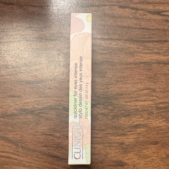 Clinique Quickliner - Picture 1 of 1